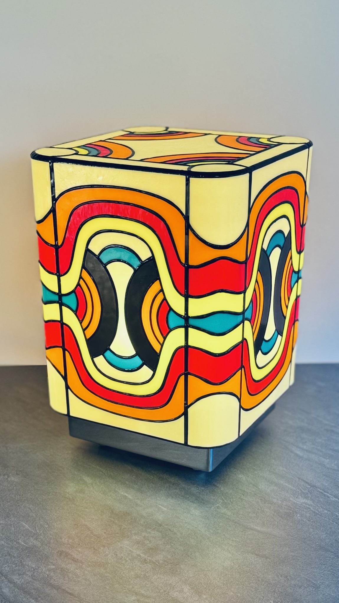 Lampe Art Contemporain Vitrail Tiffany Psychédélik – Image 3